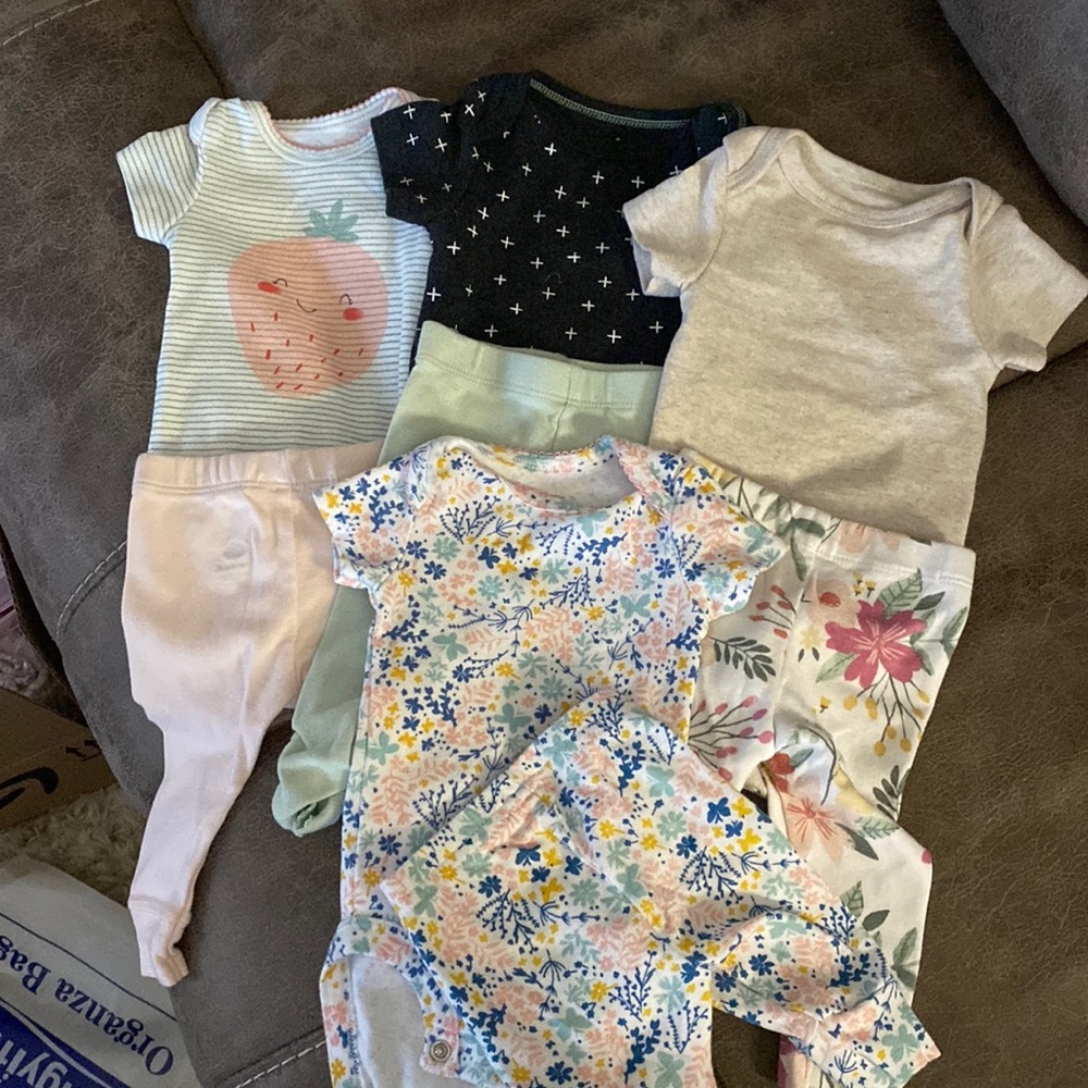 4 complete NB outfit bundle